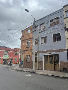 Casa en venta en Eduardo Santos, Bogotá · foto 2 de 20