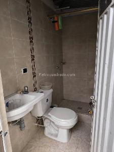 Casa de 5 alcobas en venta en San Carlos, Bogotá, 62 m² · foto 8 de 20