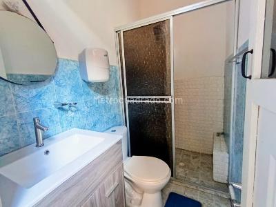 Casa de 5 alcobas en venta en El Peñon, Girardot, 297 m² · foto 12 de 20