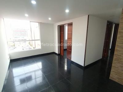 Apartamento de 3 alcobas en arriendo en Madelena, Bogotá, 58 m² · foto 13 de 14