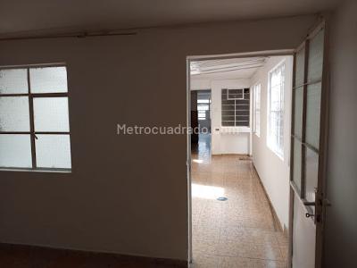 Casa de 5 alcobas en venta en Antonio Nariño, Bogotá, 280 m² · foto 15 de 20