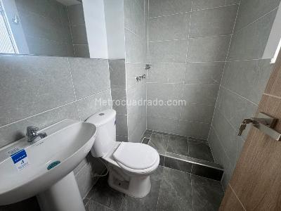 Apartamento en venta en Castilla, Bogotá · foto 10 de 19