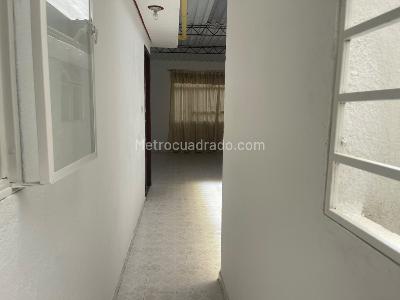 Apartamento de 5 alcobas en arriendo en Candelaria La Nueva, Bogotá, 50 m² · foto 7 de 20