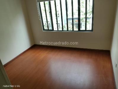 Casa de 5 alcobas en arriendo en Bosque De San Carlos, Bogotá, 114 m² · foto 6 de 20