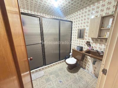 Casa de 5 alcobas en venta en Gustavo Restrepo, Bogotá, 252 m² · foto 7 de 20
