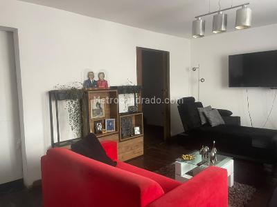 Casa de 5 alcobas en venta en Libertador, Bogotá, 200 m² · foto 2 de 20