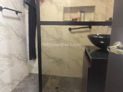 Casa de 5 alcobas en venta en Libertador, Bogotá, 200 m² · foto 7 de 20