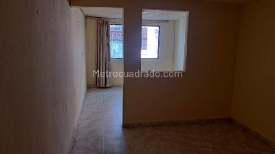 Casa de 3 alcobas en arriendo en Candelaria La Nueva, Bogotá, 80 m² · foto 13 de 20