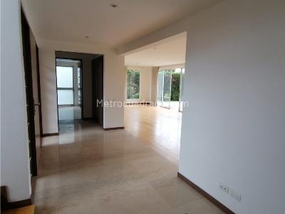 Casa de 4 alcobas en venta en Santa Ana De Chia Ii, Chía, 332 m² · foto 10 de 20