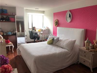 Apartamento en venta en Los Rosales, Bogotá · foto 10 de 20