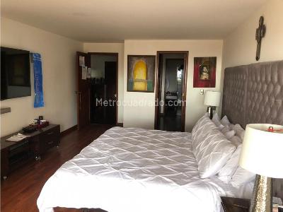 Apartamento en venta en Los Rosales, Bogotá · foto 19 de 20