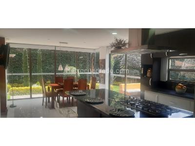 Casa de 5 alcobas en venta en Camino Del Rio, Cajicá, 396 m² · foto 2 de 20