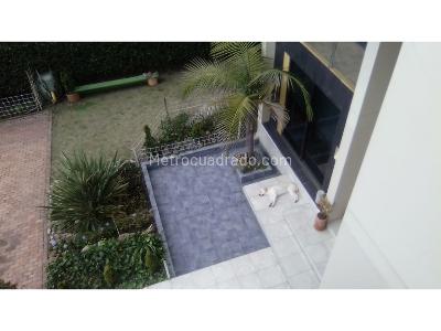 Casa de 5 alcobas en venta en Camino Del Rio, Cajicá, 396 m² · foto 14 de 20