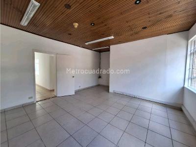 Casa de 5 alcobas en venta en Soledad, Bogotá, 321 m² · foto 15 de 20