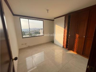 Apartamento de 3 alcobas en venta en Palermo, Manizales, 134 m² · foto 9 de 16