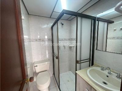 Apartamento de 3 alcobas en venta en Palermo, Manizales, 134 m² · foto 10 de 16