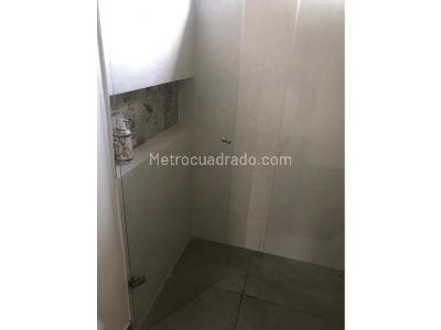 Casa de 3 alcobas en venta en Condominio Colina, Girardot, 247 m² · foto 5 de 20