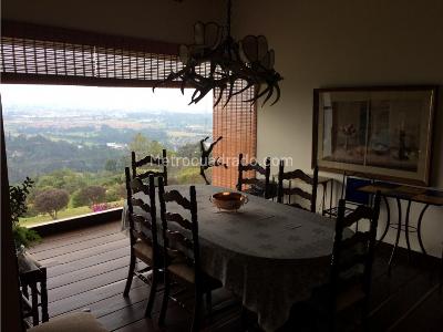 Casa en venta en Altos De Yerbabuena, Chía · foto 2 de 16