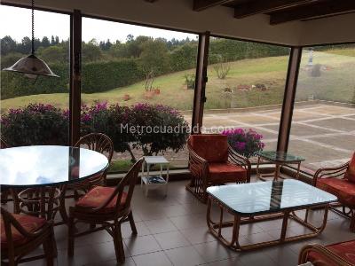 Casa en venta en Altos De Yerbabuena, Chía · foto 3 de 16