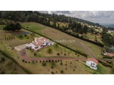 Casa en venta en Altos De Yerbabuena, Chía · foto 13 de 16