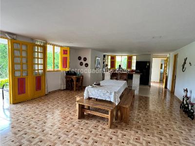 Casa de 4 alcobas en venta en Caimo, Armenia, 350 m² · foto 4 de 20