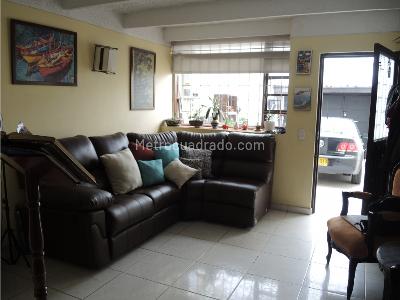 Casa en venta en Cedritos, Bogotá · foto 3 de 20