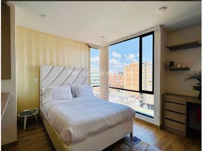 Apartaestudio en venta en Chico Norte Iii, Bogotá, 27 m² · foto 3 de 13