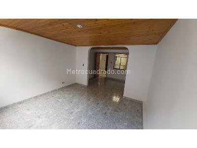 Casa de 5 alcobas en venta en Villemar, Bogotá, 280 m² · foto 2 de 15