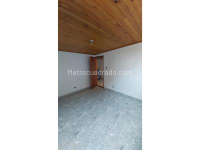 Casa de 5 alcobas en venta en Villemar, Bogotá, 280 m² · foto 9 de 15
