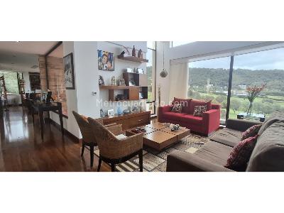 Casa de 5 alcobas en venta en Yerbabuena, Chía, 650 m² · foto 2 de 20