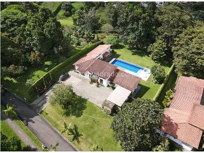 Casa de 3 alcobas en venta en El Eden, Armenia, 260 m² · foto 5 de 20
