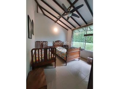 Casa de 3 alcobas en venta en El Eden, Armenia, 260 m² · foto 9 de 20