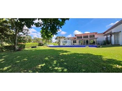 Casa de 3 alcobas en venta en El Eden, Armenia, 260 m² · foto 14 de 20