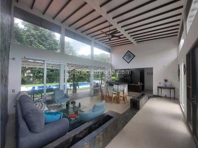 Casa de 3 alcobas en venta en El Eden, Armenia, 260 m² · foto 19 de 20
