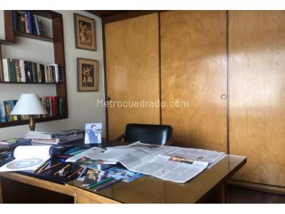 Casa de 5 alcobas en venta en Belalcazar, Bogotá, 324 m² · foto 9 de 20