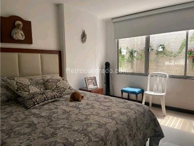 Apartamento en venta en Betania, Sabaneta · foto 5 de 8