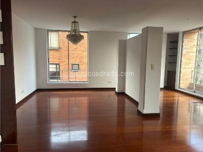Apartamento en venta en Santa Barbara, Bogotá · foto 2 de 10