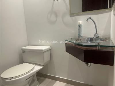 Apartamento en venta en Santa Barbara, Bogotá · foto 7 de 10