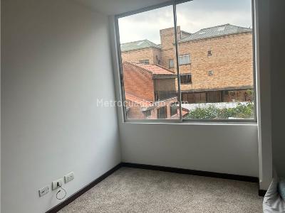 Apartamento en venta en Santa Barbara, Bogotá · foto 8 de 10