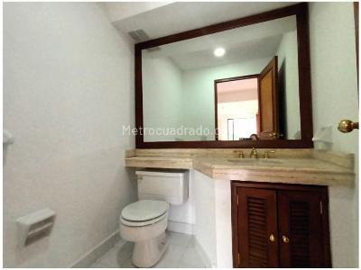 Apartamento de 2 alcobas en venta en Bella Suiza, Bogotá, 175 m² · foto 6 de 17