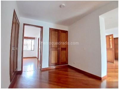Apartamento de 2 alcobas en venta en Bella Suiza, Bogotá, 175 m² · foto 7 de 17