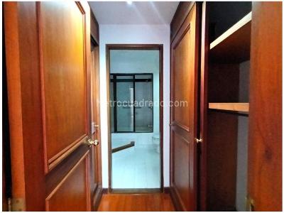 Apartamento de 2 alcobas en venta en Bella Suiza, Bogotá, 175 m² · foto 13 de 17