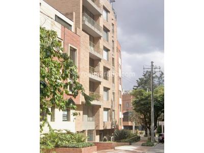 Apartamento de 4 alcobas en venta en El Retiro, Bogotá, 229 m² · foto 4 de 4