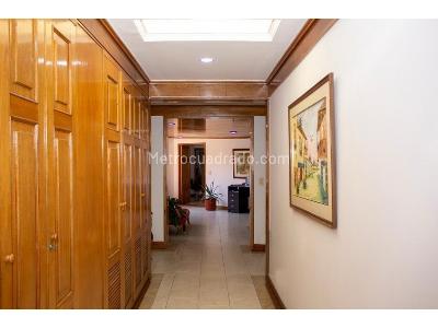 Apartamento en venta en La Carolina, Bogotá · foto 14 de 20