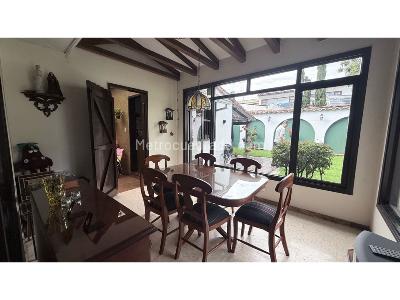Casa de 4 alcobas en venta en Pasadena, Bogotá, 366 m² · foto 8 de 20