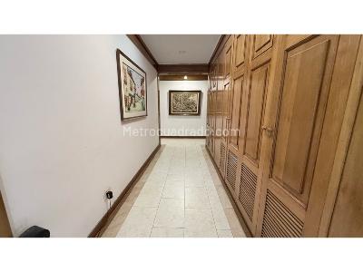 Apartamento en venta en La Carolina, Bogotá · foto 6 de 20