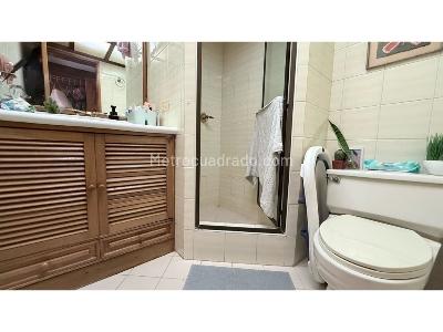 Apartamento en venta en La Carolina, Bogotá · foto 8 de 20