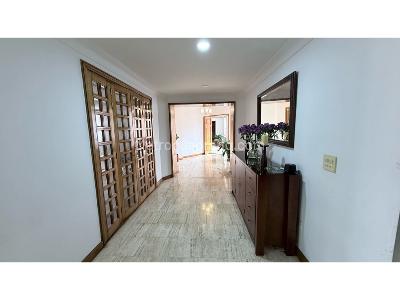 Apartamento en venta en La Carolina, Bogotá · foto 16 de 20