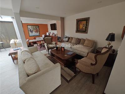 Casa en venta en Cedritos, Bogotá · foto 3 de 15