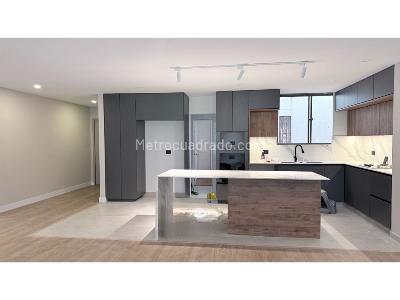Apartamento de 3 alcobas en venta en Santa Barbara, Bogotá, 207 m² · foto 3 de 19